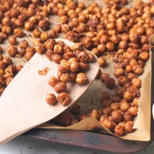 Mediterranean Roasted Chickpeas