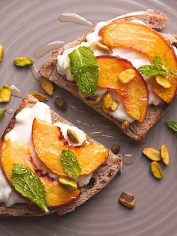 peach ricotta toast