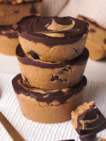 chocolate tahini cups